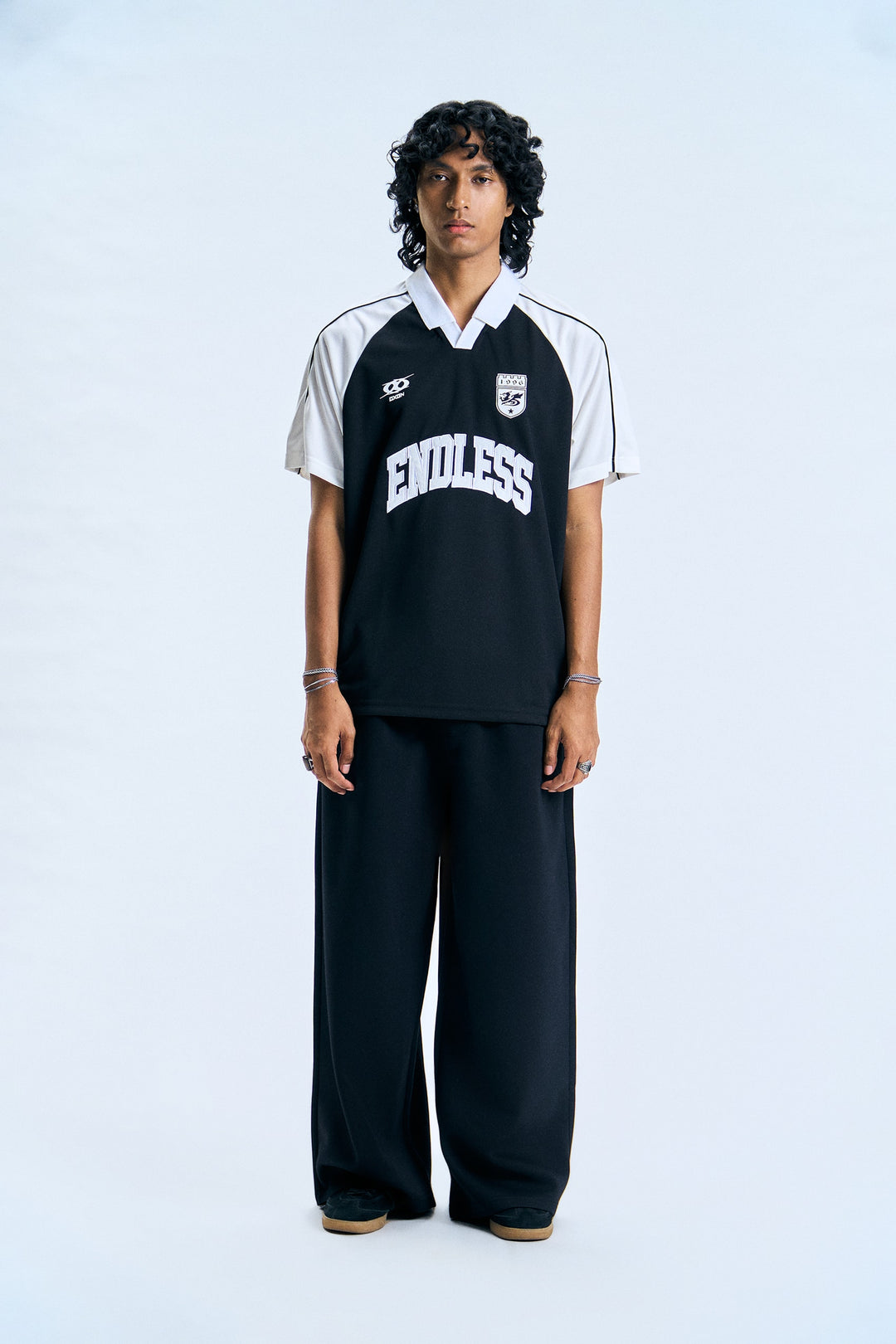 999541-Black (2).jpg