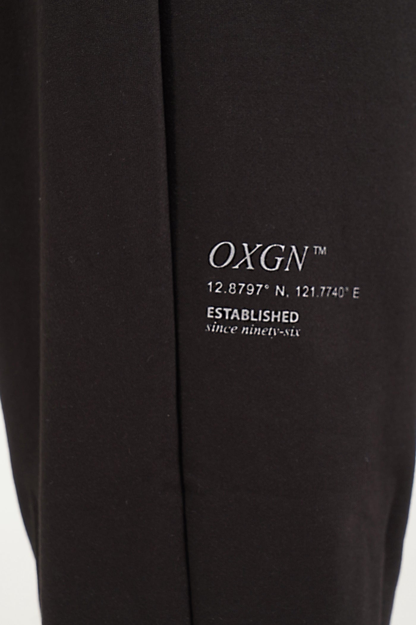 967855-Black (2).jpg