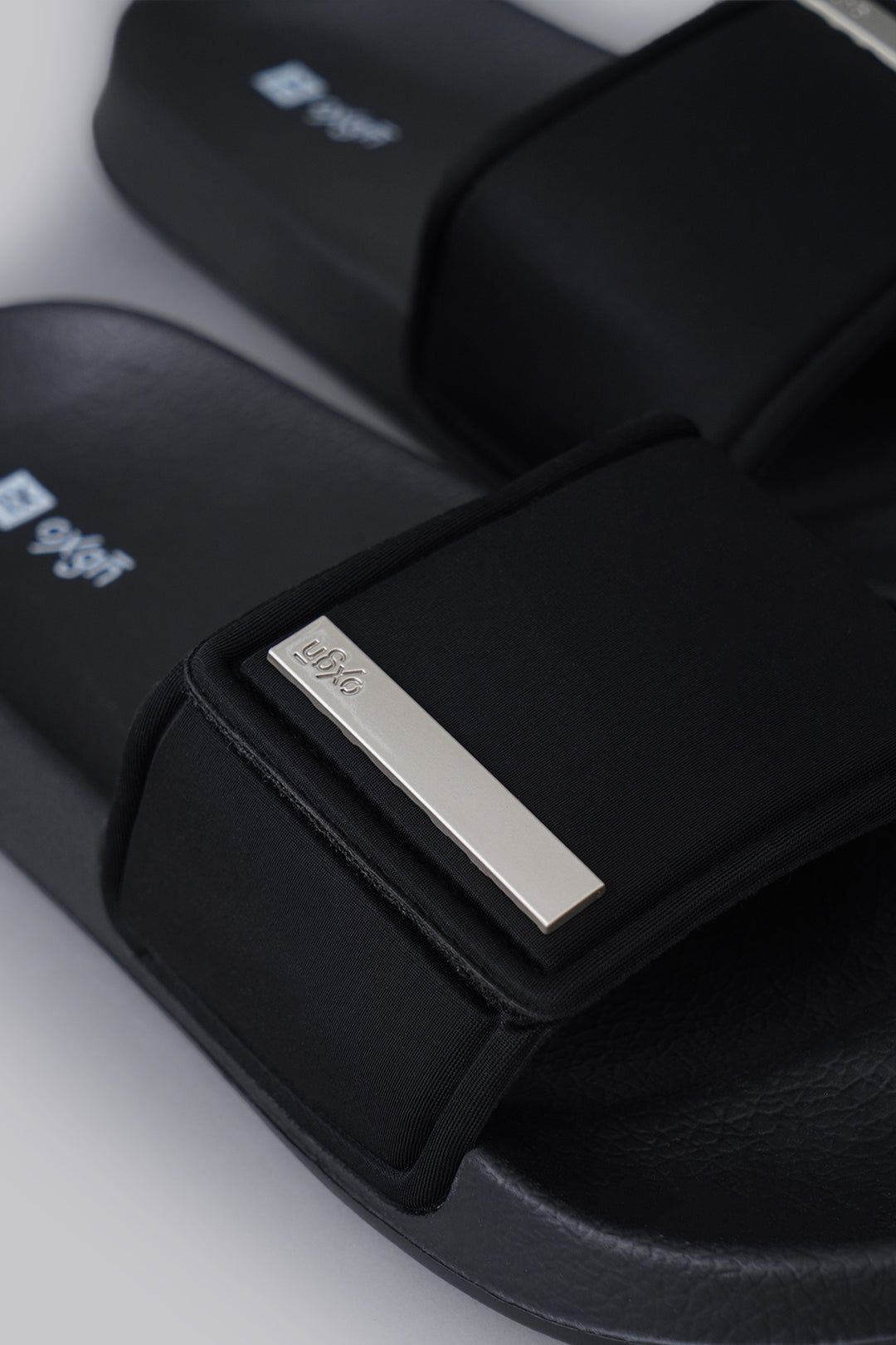 Unisex Velcro Sliders