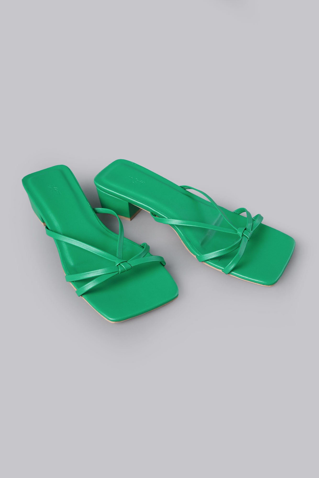970595-Green (4).jpg