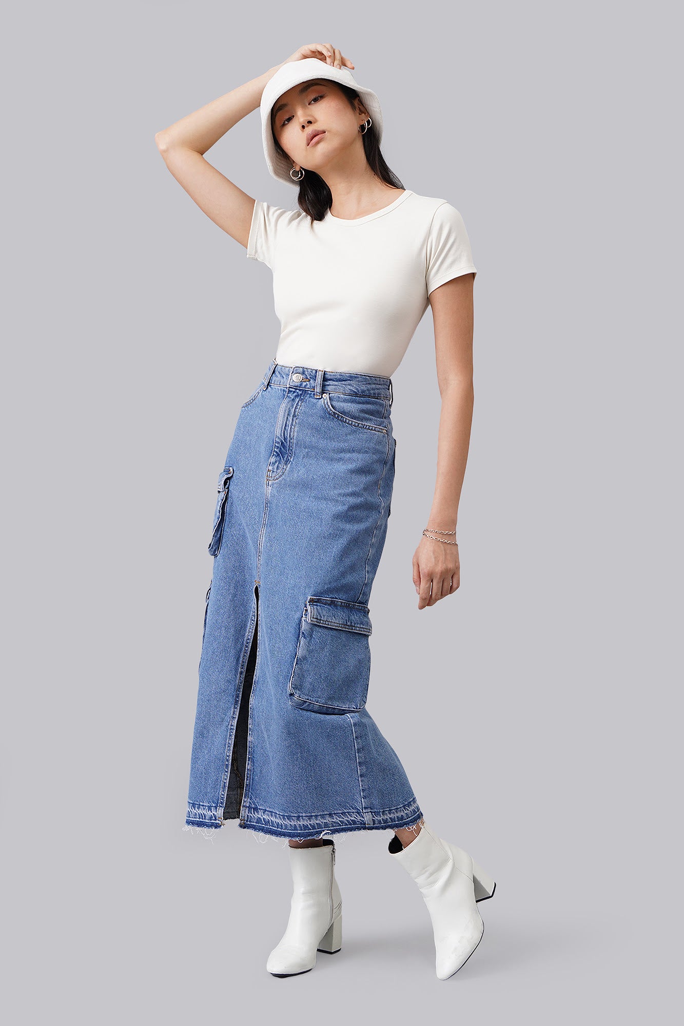 971618-Off White (2).jpg