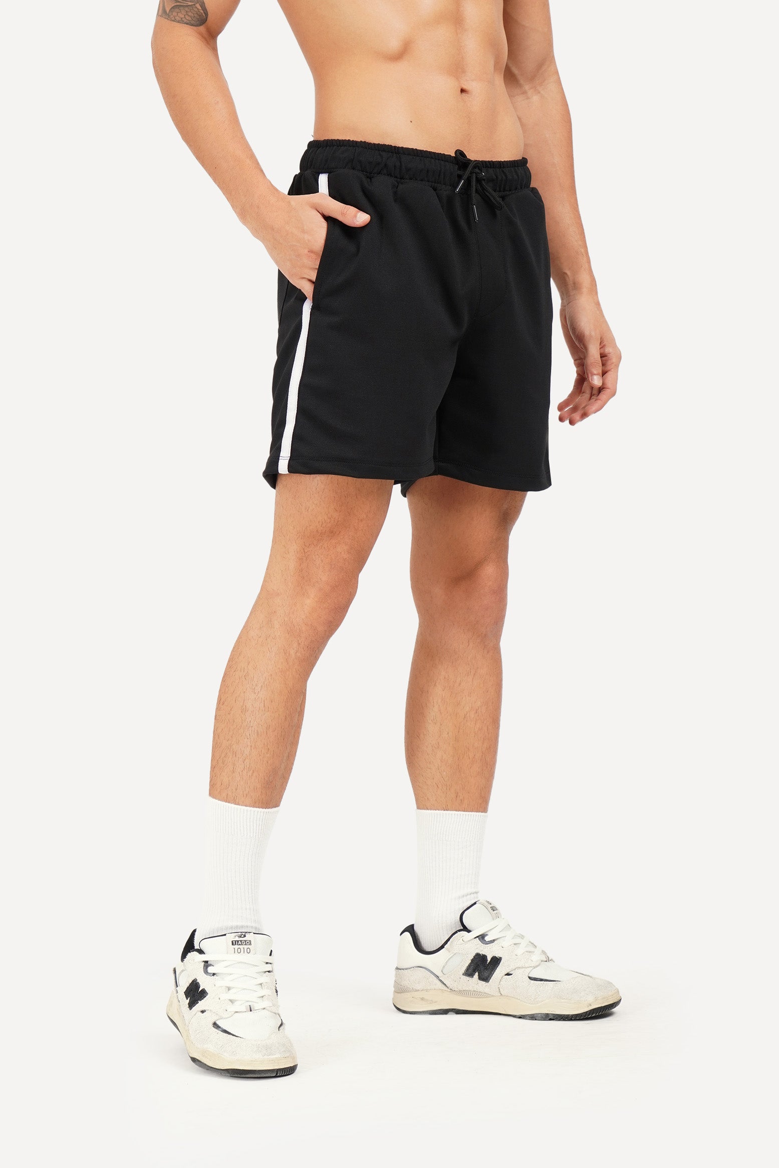 972506-Black (2).jpg