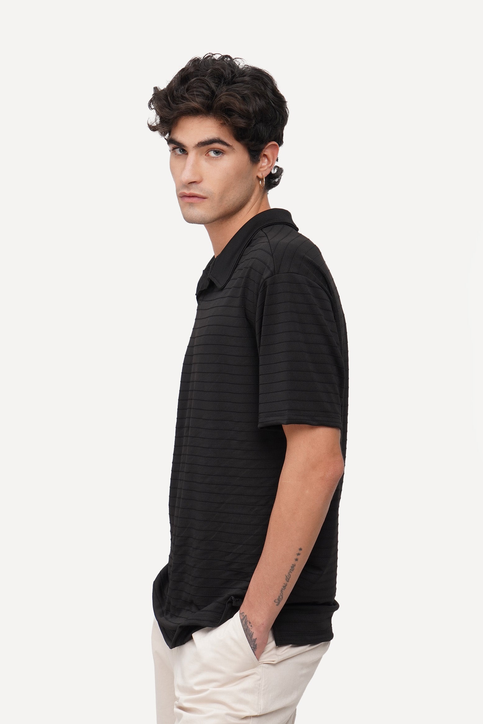 973401-Black (5).jpg