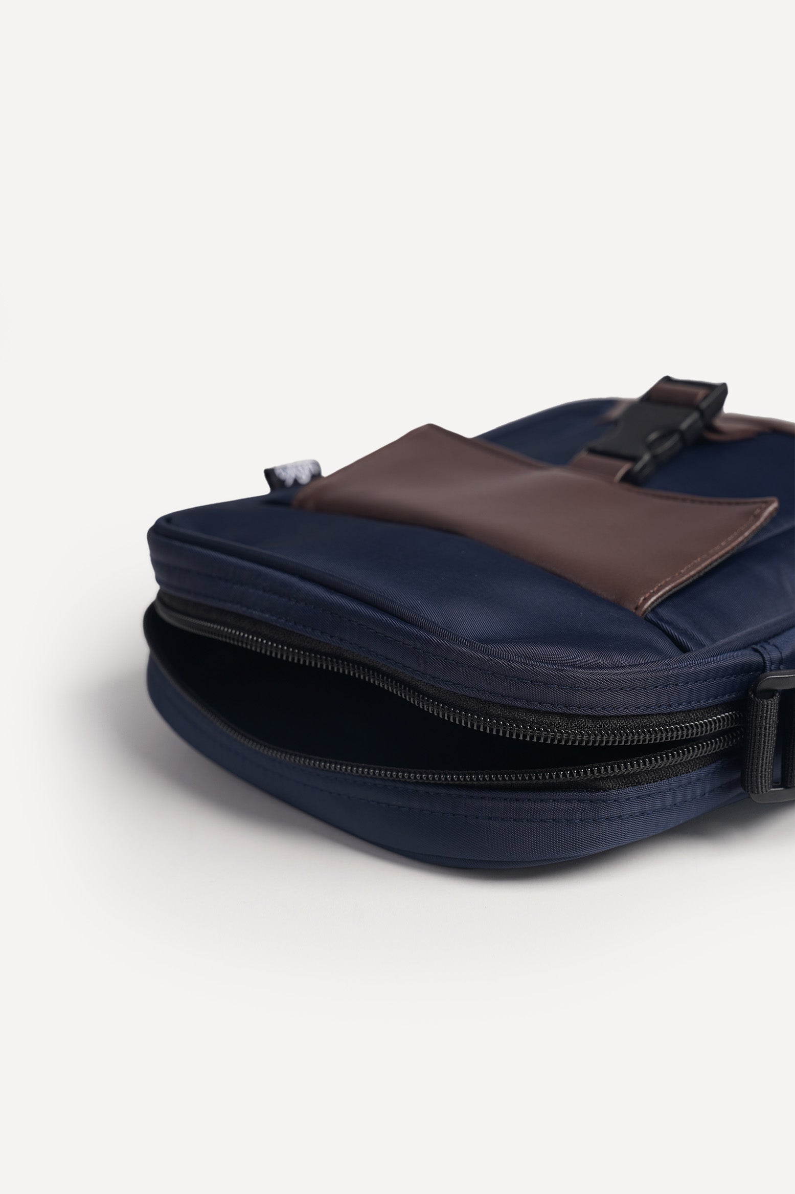 973843-Navy Blue (1).jpg