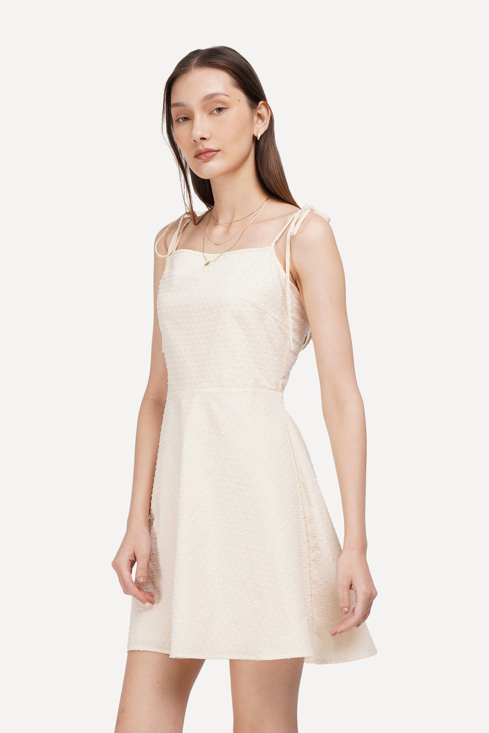 974409-Cream (2).jpg