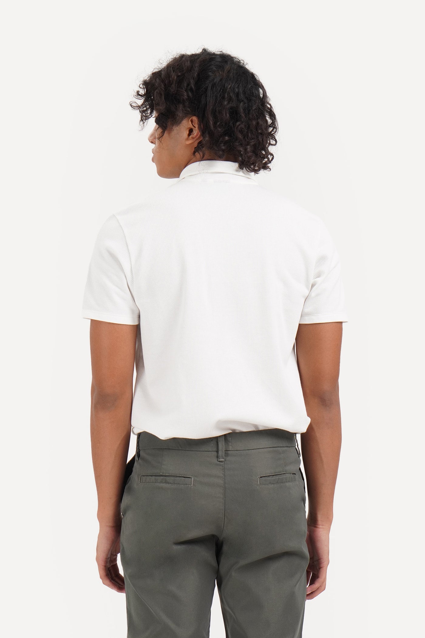 974441-Off White (2).jpg