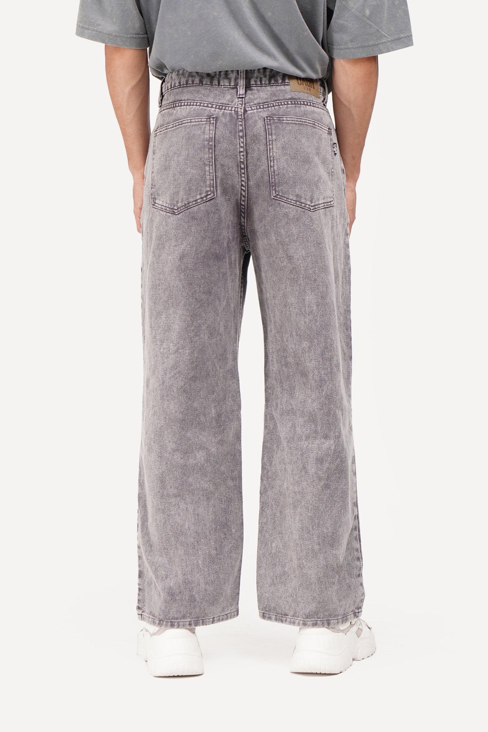 974676-Gray (1).jpg