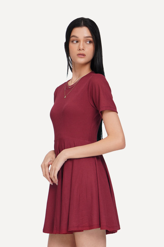 975277-Maroon (2).jpg