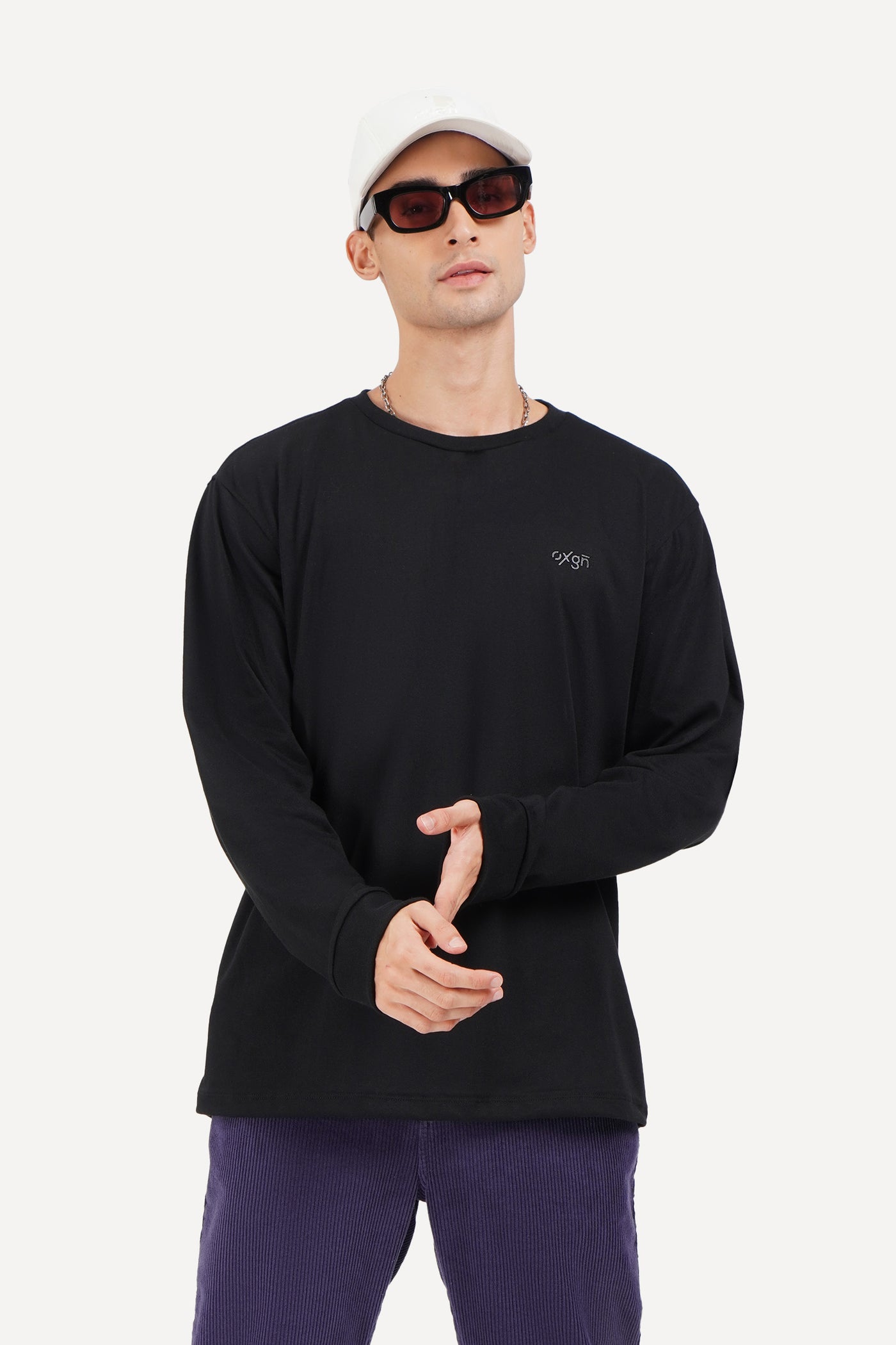 975379-Black (3).jpg