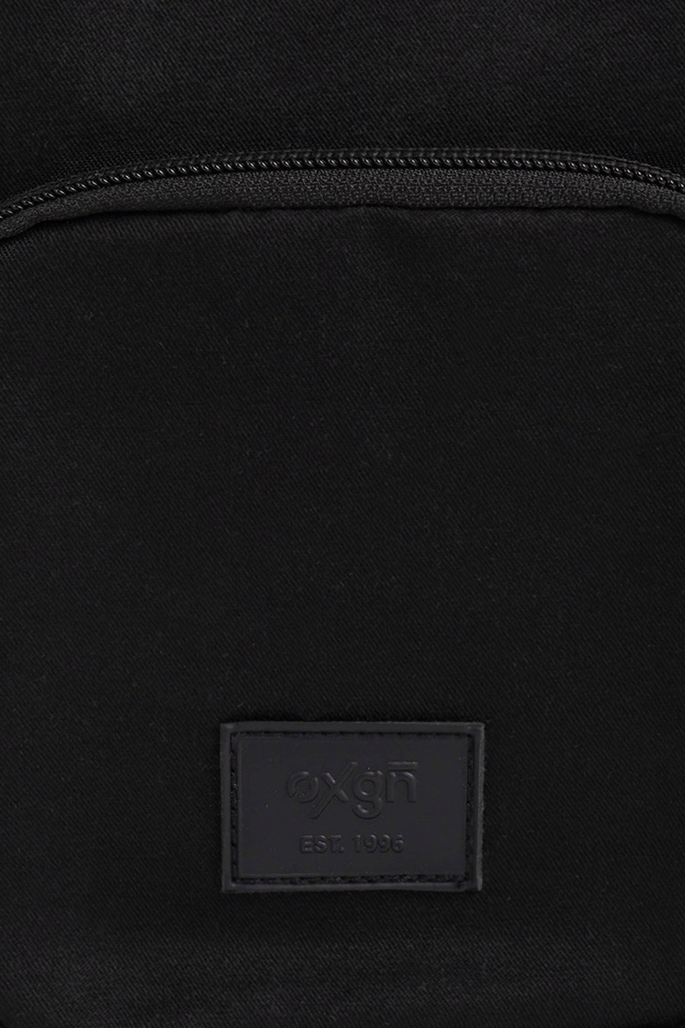975470-Black (4).jpg
