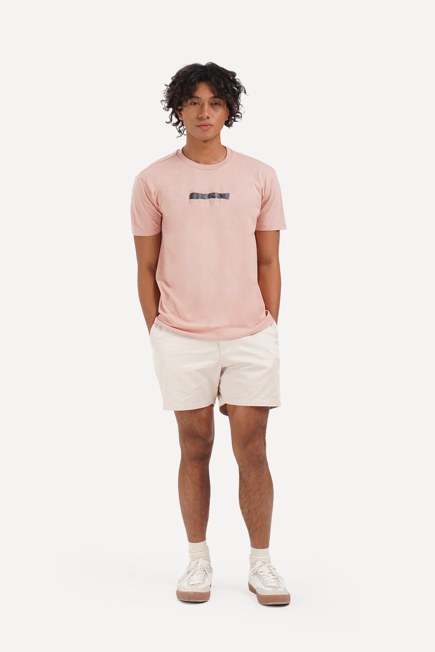 975481-Blush (1).jpg