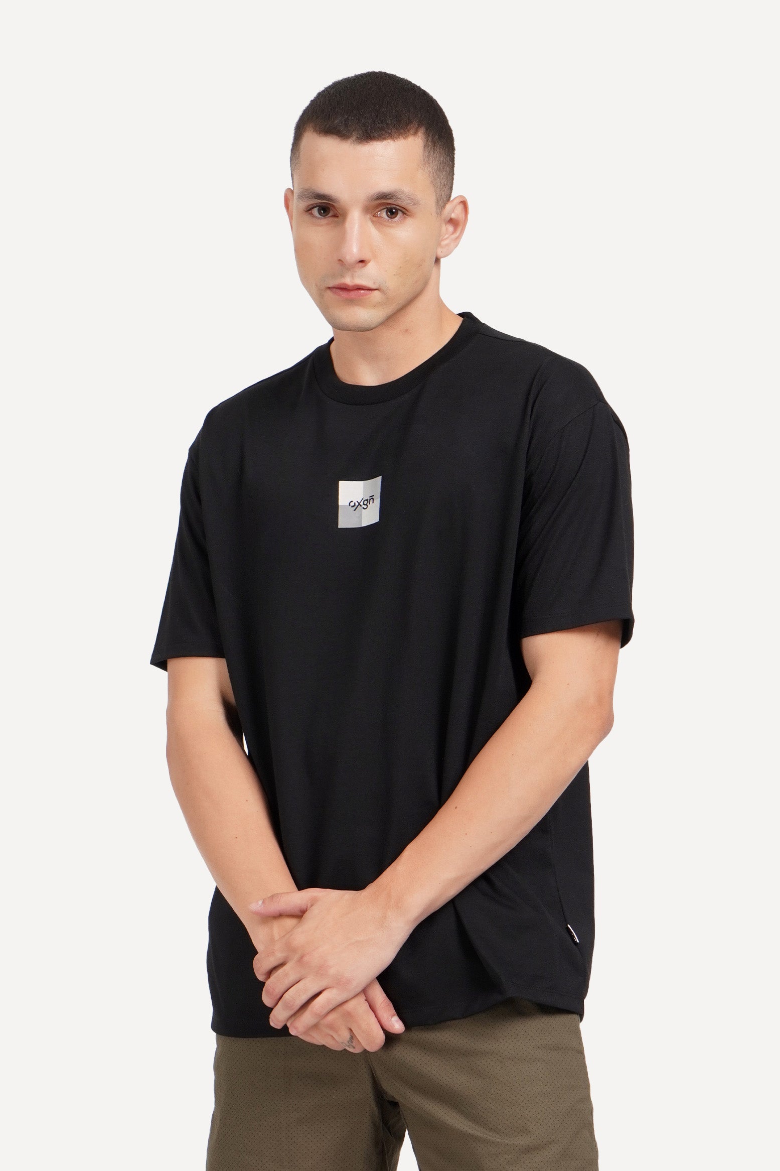 975651-Black (4).jpg