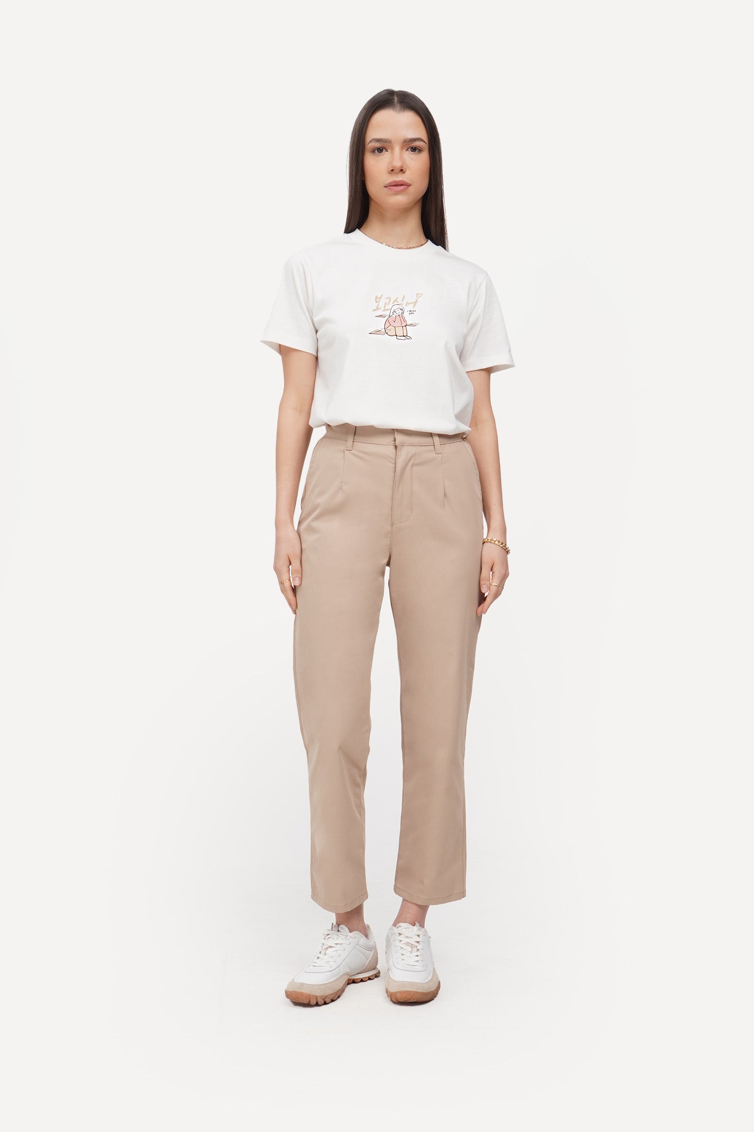 978476-Cream (4).jpg
